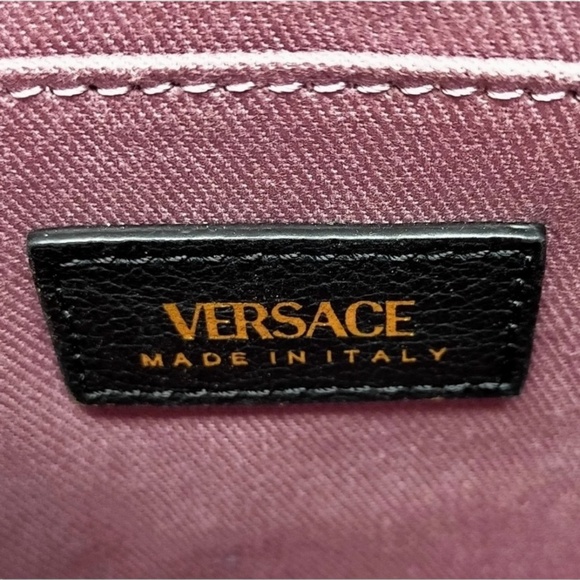 Versace Black Leather La Medusa Shoulder Bag - Picture 8 of 10